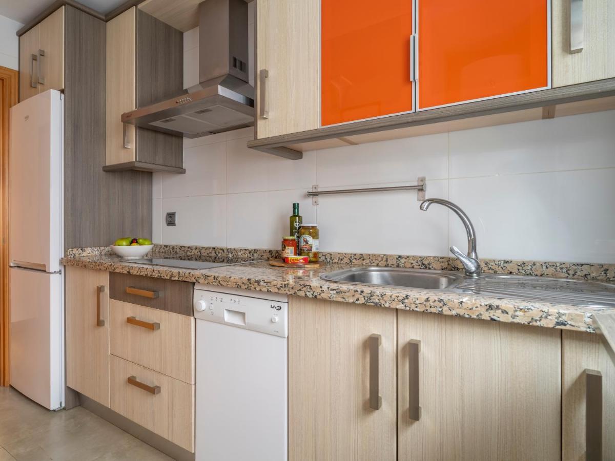 Sanders Uptown - Cute One-Bedroom Apartment Near City Center マラガ エクステリア 写真
